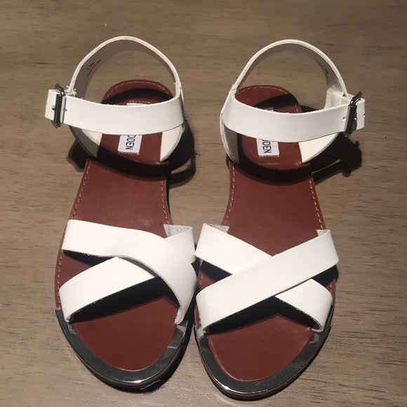 Steve Madden Shoes - Steve Madden sandals - never worn!